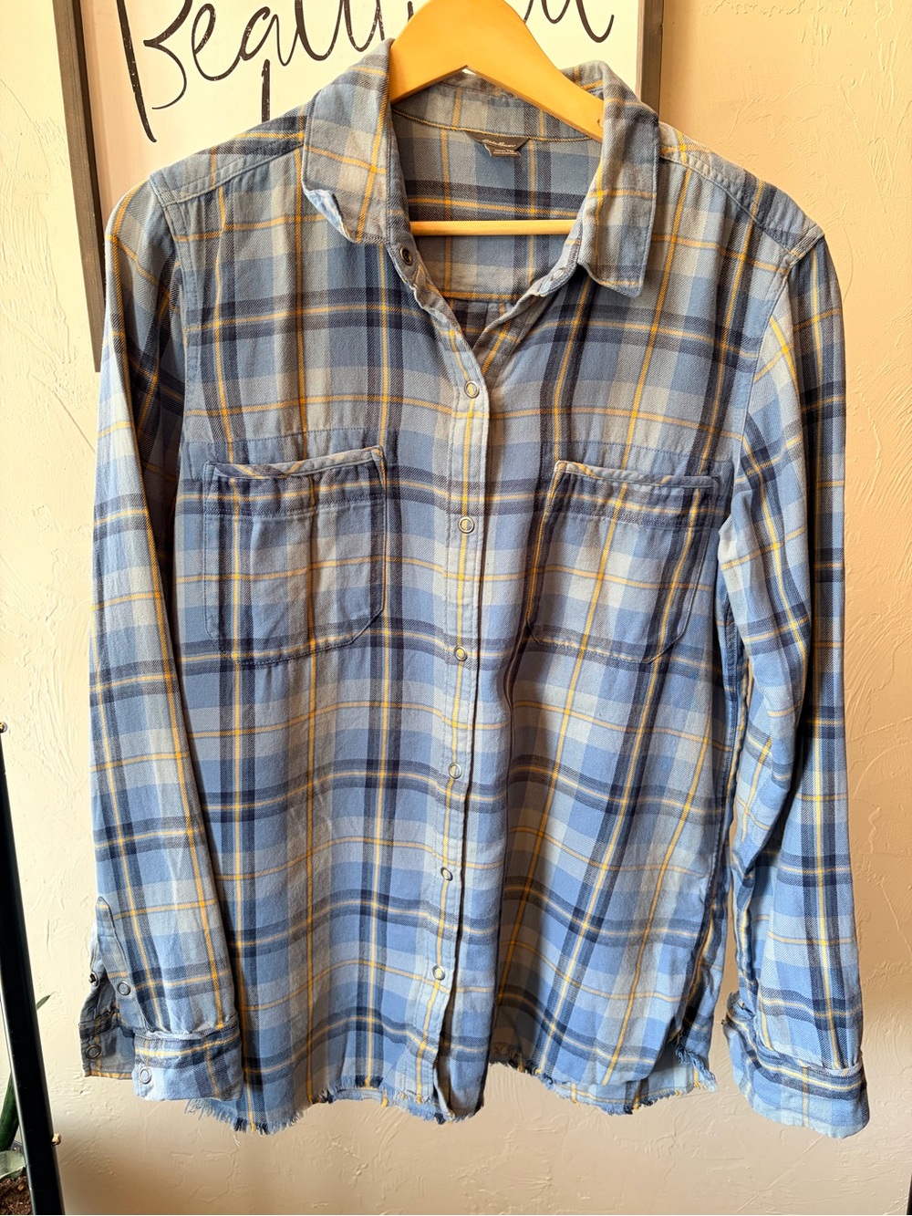 Eddie Bauer Women's M Tall BlueYellow Plaid Long Sleeve Button-Up Raw Hem Grunge